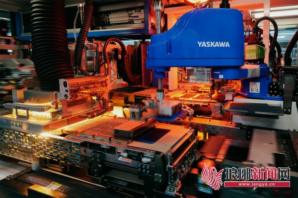 力誠(chéng)新能源 以創(chuàng)新智造為引擎，驅(qū)動(dòng)工程與試驗(yàn)研究發(fā)展新質(zhì)生產(chǎn)力